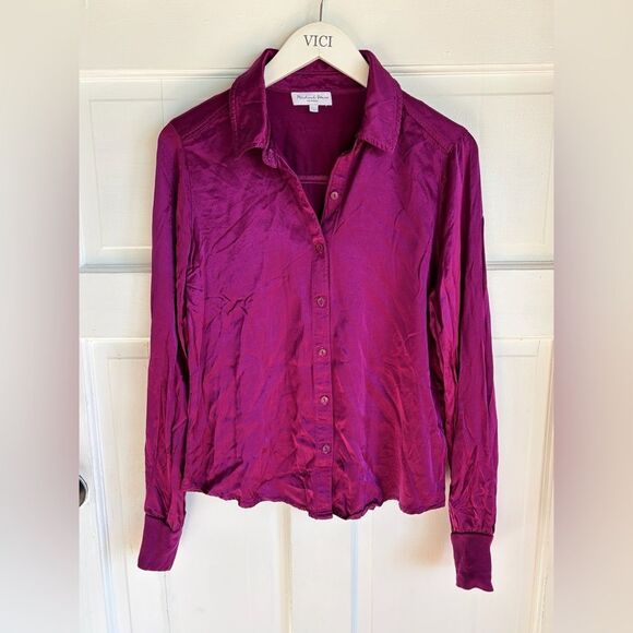 New Michael stars Meredith Satin Button Down Long Sleeve Berry Magenta Purple - Picture 5 of 9